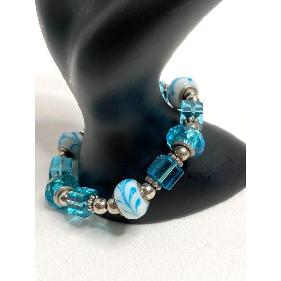 Stretch Bracelet Silver Tone Aqua Blue Multi Shape Iridescent White Floral Beads - Picture 2 of 8